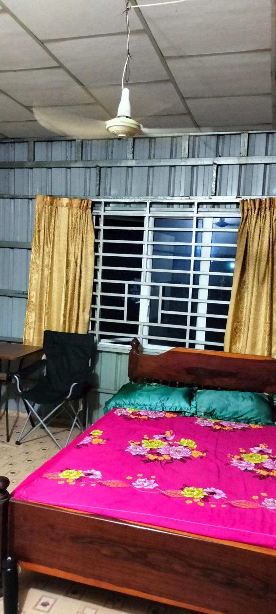 Dolphin Home Stay New Kratié Habitación foto